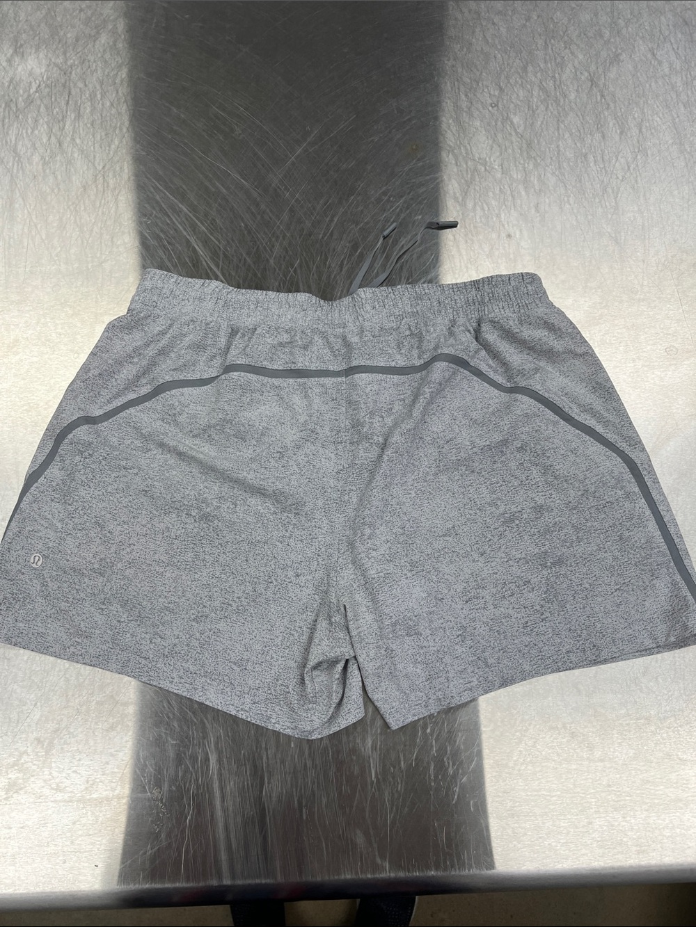 lululemon athletica Gray Marbled Athletic Shorts XXL - Picture 8 of 14